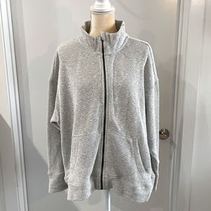 Women’s Zip-Up Long Sleeved Sweatshirt 2XL